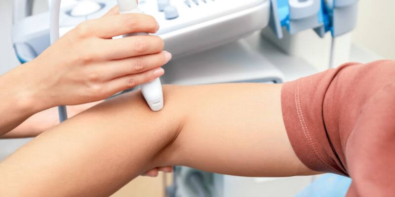 B&oacute;l łokcia - badanie USG