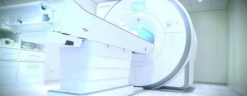 Rezonans magnetyczny 3T