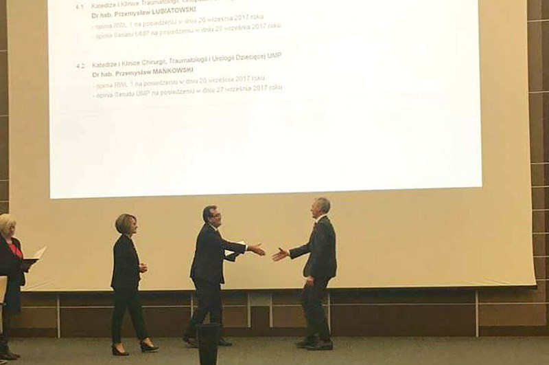 Dr hab. Przemysław Lubiatowski profesorem nadzwyczajnym Uniwersytetu Medycznego w&nbsp;Poznaniu!