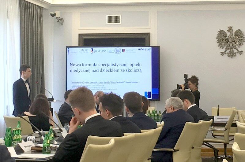 Fizjoterapeuta Rehasport prelegentem w&nbsp;Senacie RP