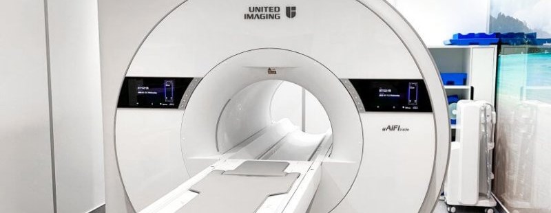 Rezonans magnetyczny stawu krzyżowo-biodrowego Poznań 